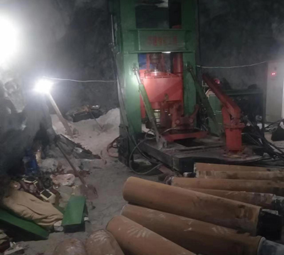 承接天井通風(fēng)井鉆機(jī)施工